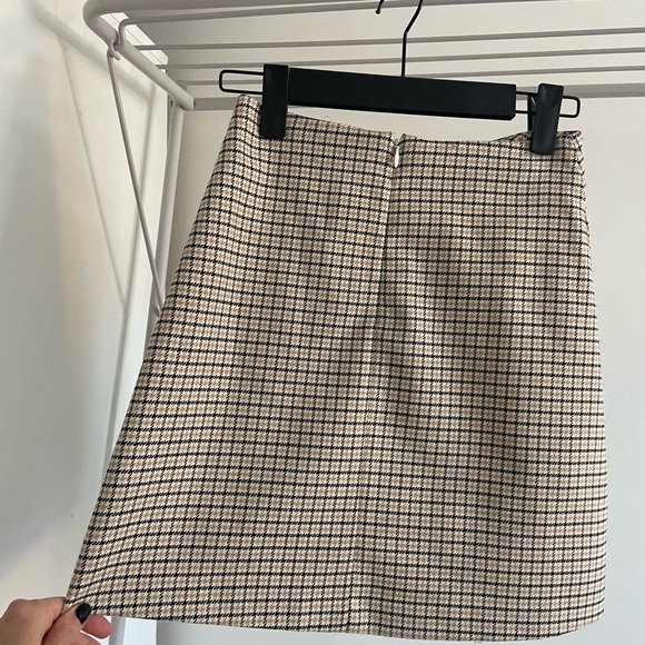 Wilfred skirt - Picture 3 of 4